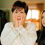 Freaky Friday: 007 Gets 002 Thumbs Up; What Licorice Pizza Means; In Praise of Body-Swap Movies