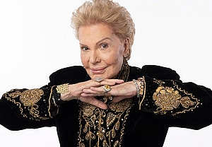 Mucho Mucho Amor Walter Mercado