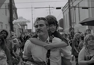 C'mon C'mon black and white mike mills