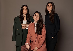 Parev Mama Hello Mother Natalie Shirinian