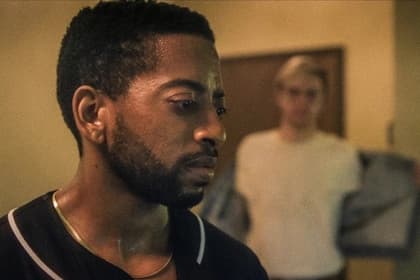 Shaun J. Brown as Tracy Edwards and Evan Peters as Jeffrey Dahmer in Dahmer — Monster just before the Exorcist III scenes