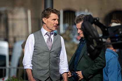 tom cruise in rome shooting mission: impossible