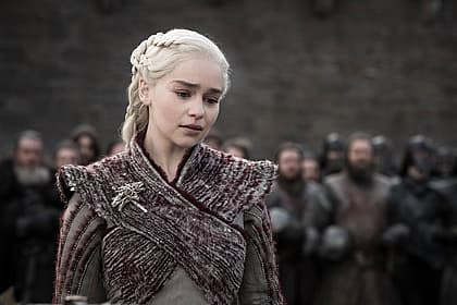 outfest anything's possible outfest game of thrones emilia clarke