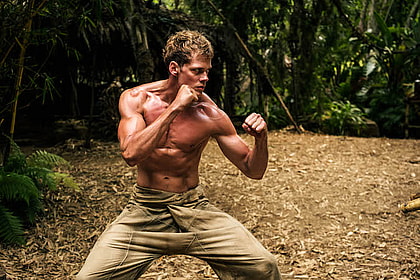 John Wick Creator Returns ; Bill Skarsgård in Boy Kills World; Zelensky Quotes Chaplin