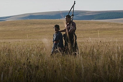 Harvest Moon Tells a Bittersweet Story About Autumn in Mongolia