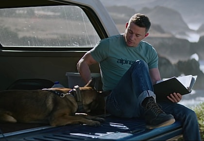 DOG Channing Tatum Reid Carolin