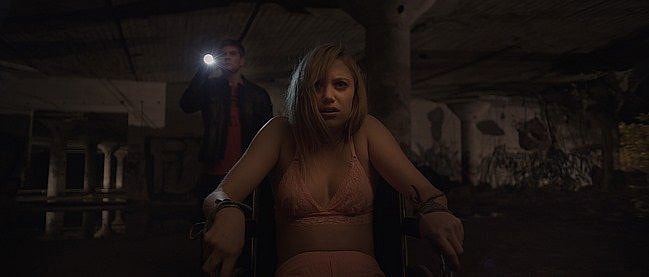 Maika Monroe as Jay in It Follows