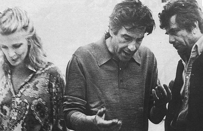 Rowlands, Cassavetes and Falk on the set of A Woman Under the Influence