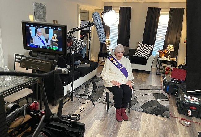 Zoe Nicholson Still Working 9 to 5