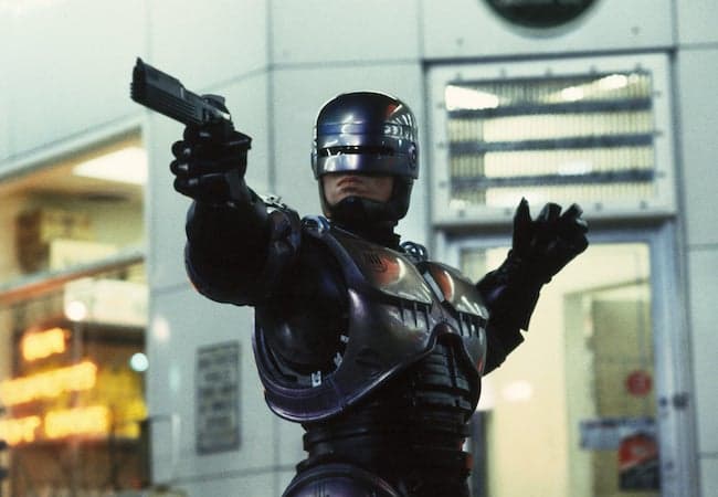 Robocop Writer and Director Reteam for Erotic Thriller; Alec Baldwin Denies Pulling Trigger; a Licorice Pizza Secret Cameo