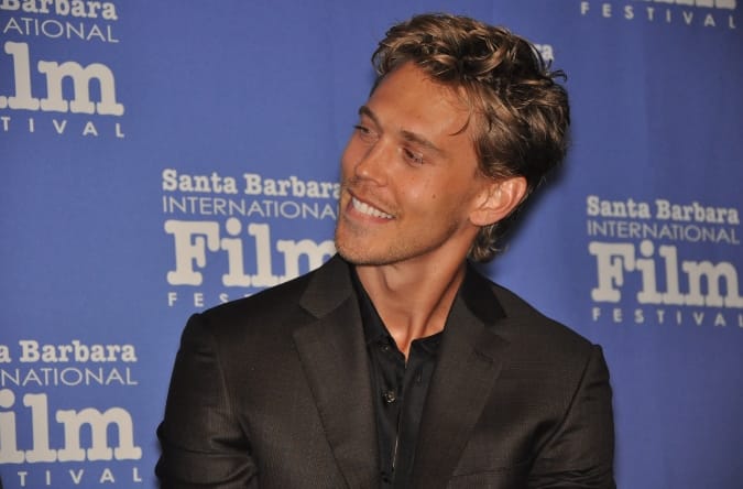 Austin Butler Walked on The Beach Practicing Elvis' Laugh 'For Hours'