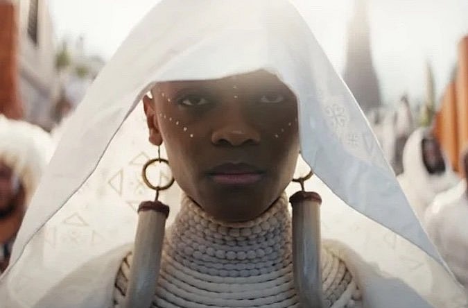 Chadwick Boseman honored at Wakanda premiere