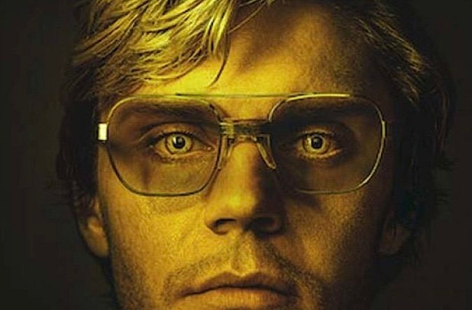 Jeffrey Dahmer Really Wore Yellow Contacts Like the Emperor