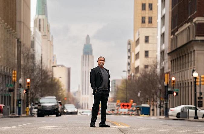 In Tulsa King, is the Center of the Universe Real? Yes