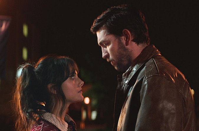 Cat Person Stars Nicholas Braun and Emilia Jones Bonded Over 'Horrible Kiss'