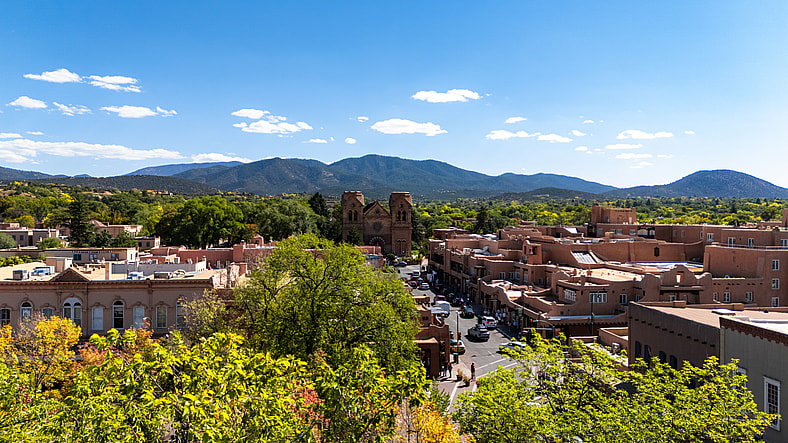 Best Places to Live and Work as a Moviemaker in 2025