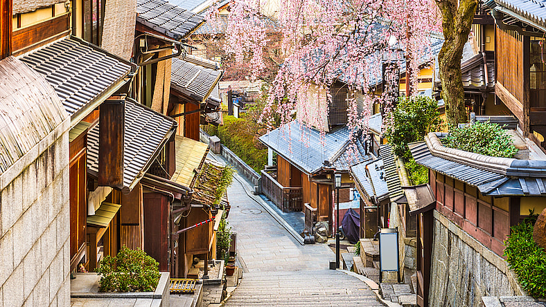 Did a Honeymoon Spare Kyoto as Seen in Oppenheimer?