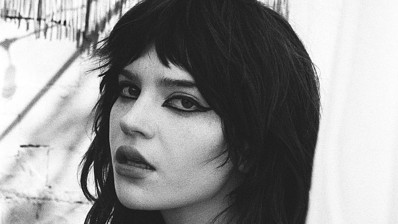 Sophie Thatcher Heretic