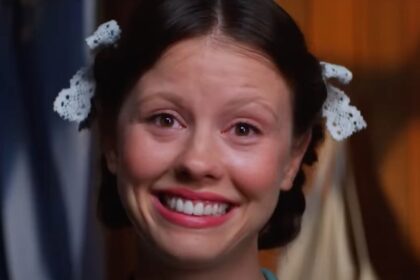 Mia Goth Says That Creepy Smile Scene in Pearl Wasn't Scripted