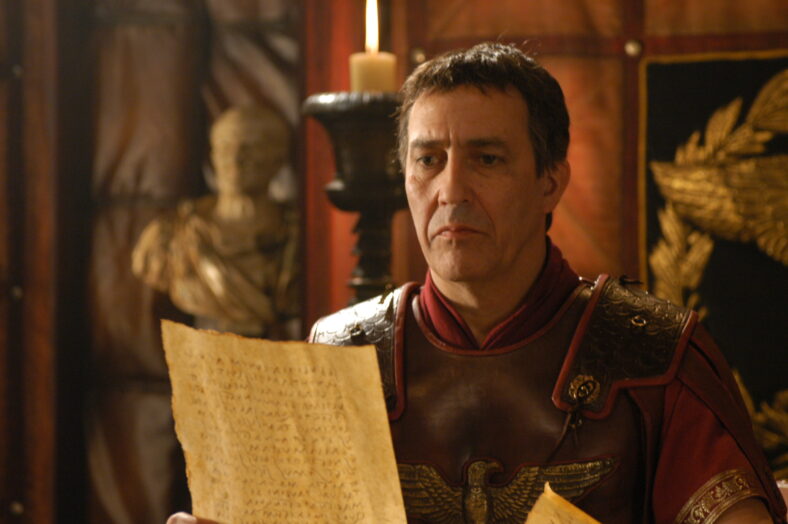 Ciaran Hinds interviewed about playing Julius Caesar on Rome, as Rome celebrates in 20th anniversary